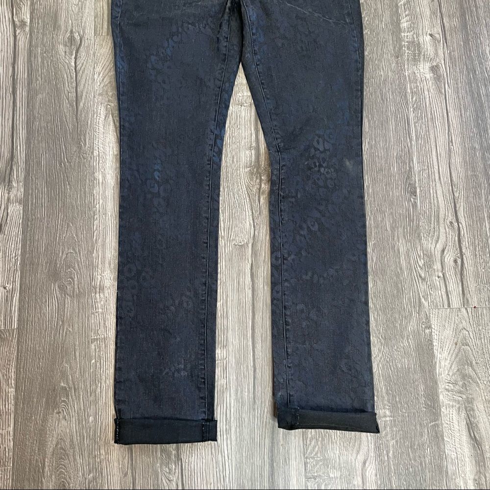 DKNY Black Subtle Leopard Print Skinny Jeans - Picture 4 of 12
